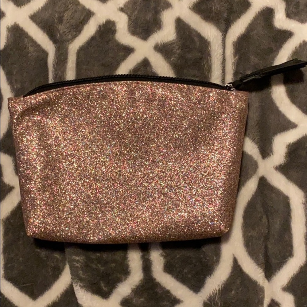 Makeup bag